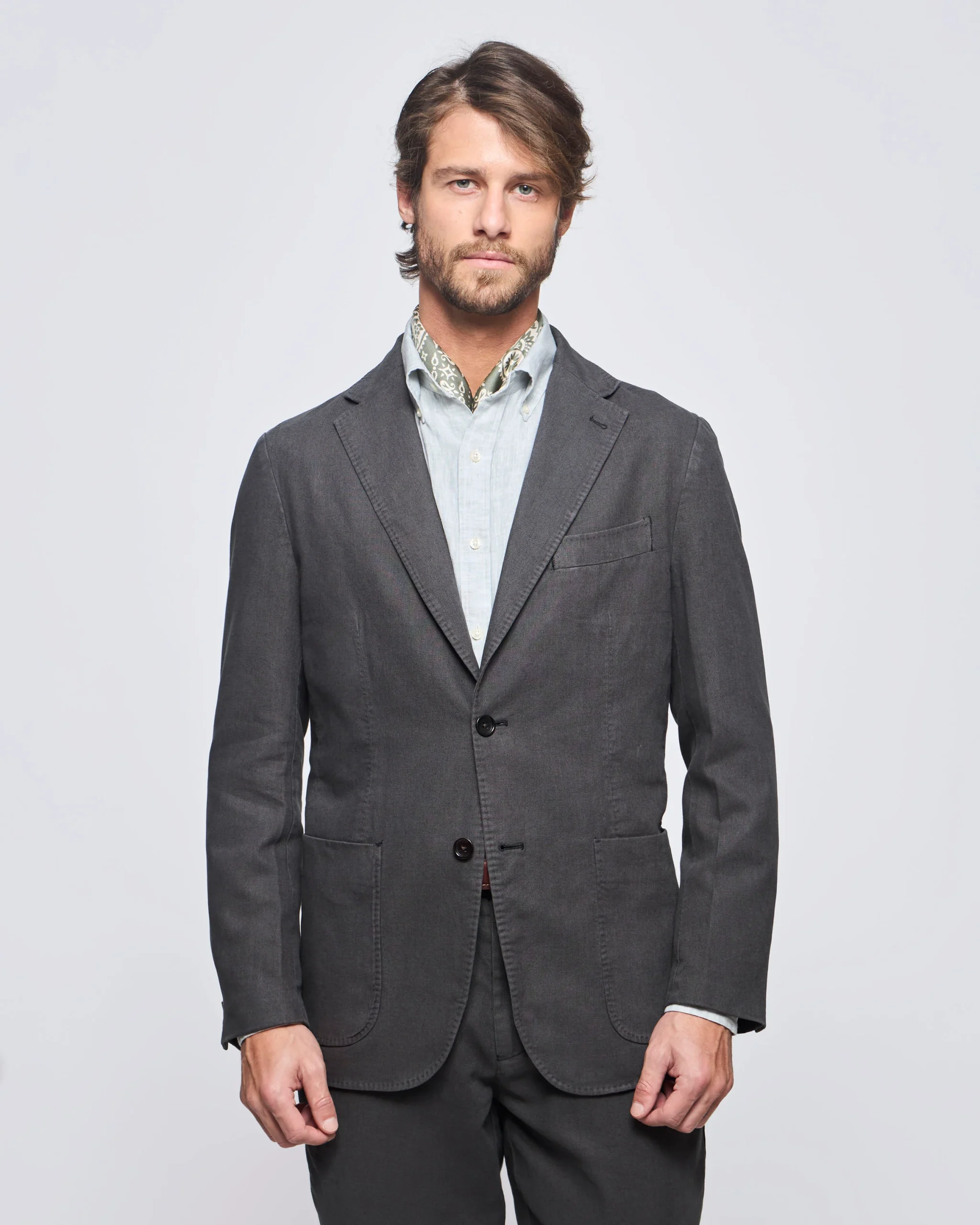 Chaqueta Lisa Sutton Dos Botones Dos Colas Medio Forro de Lino Algod贸n