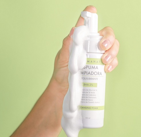 Espuma limpiadora equilibrante BHA - Imagen 4