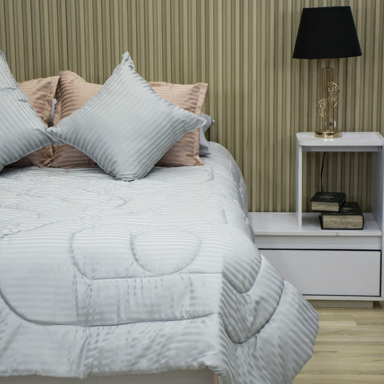 Plum贸n Golden Rose - Imagen 3