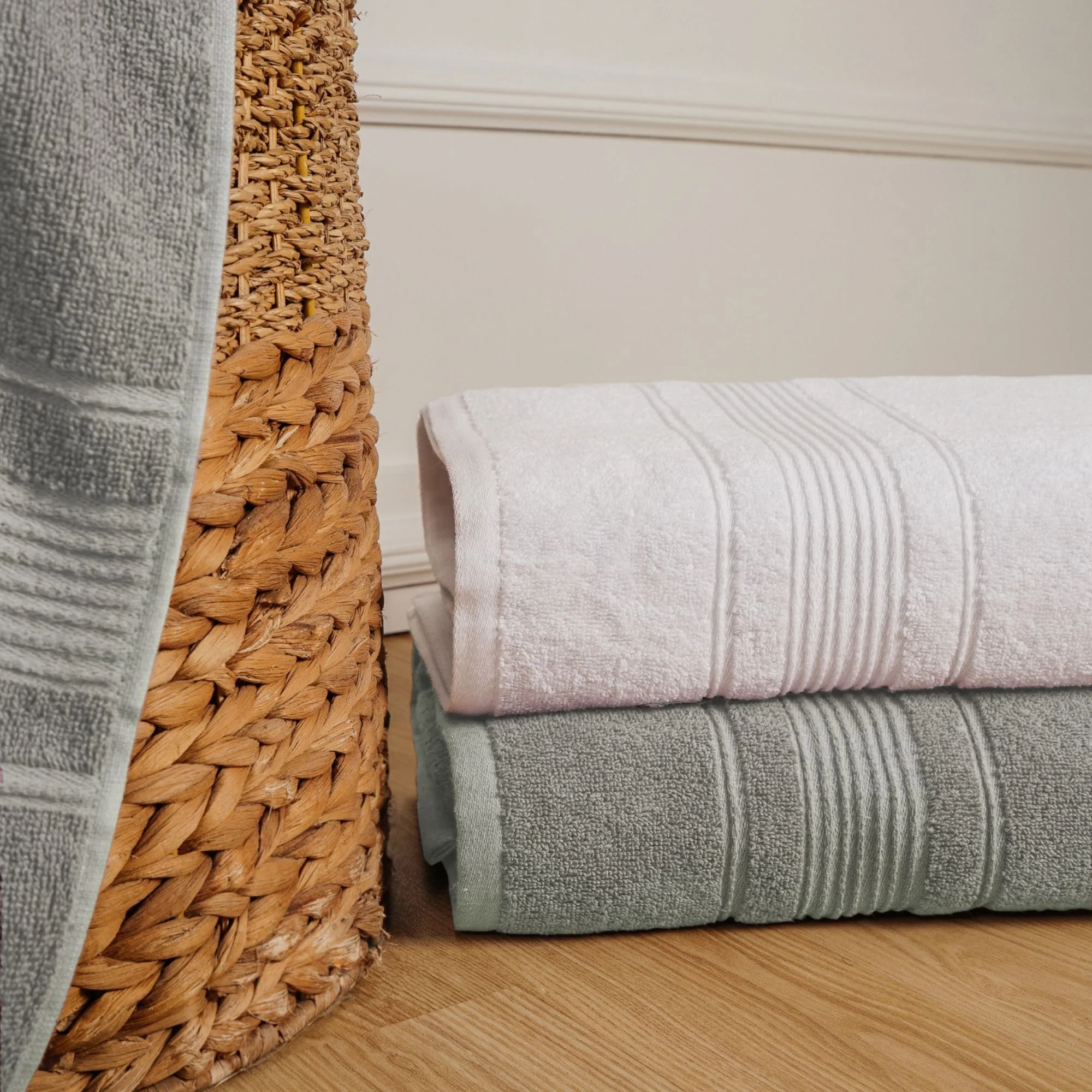 Set x2 Toallas En Algodon Deluxe 550 Gr. - Imagen 3